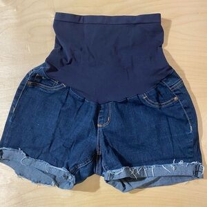 Indigo Blue Maternity Jean Shorts size Large (JS)
